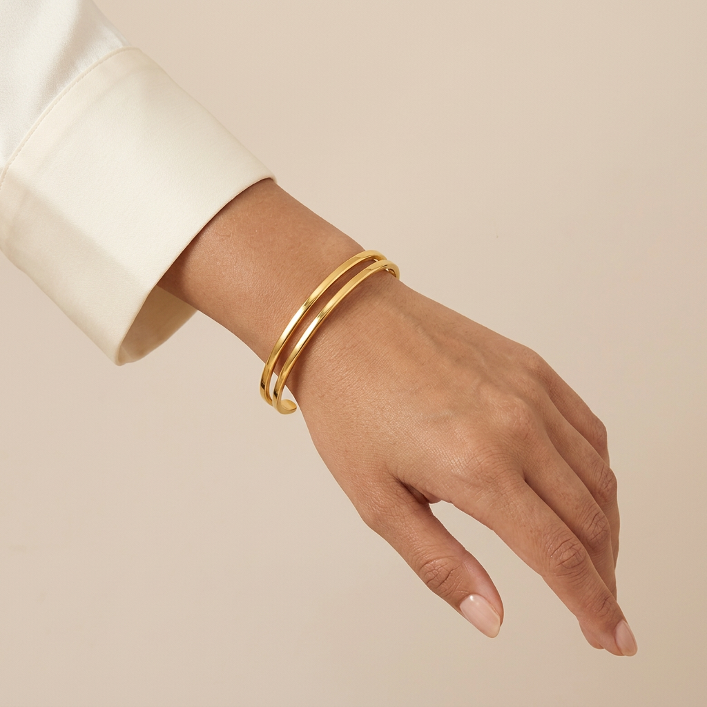 Parallel cuff in the angled wrist pose